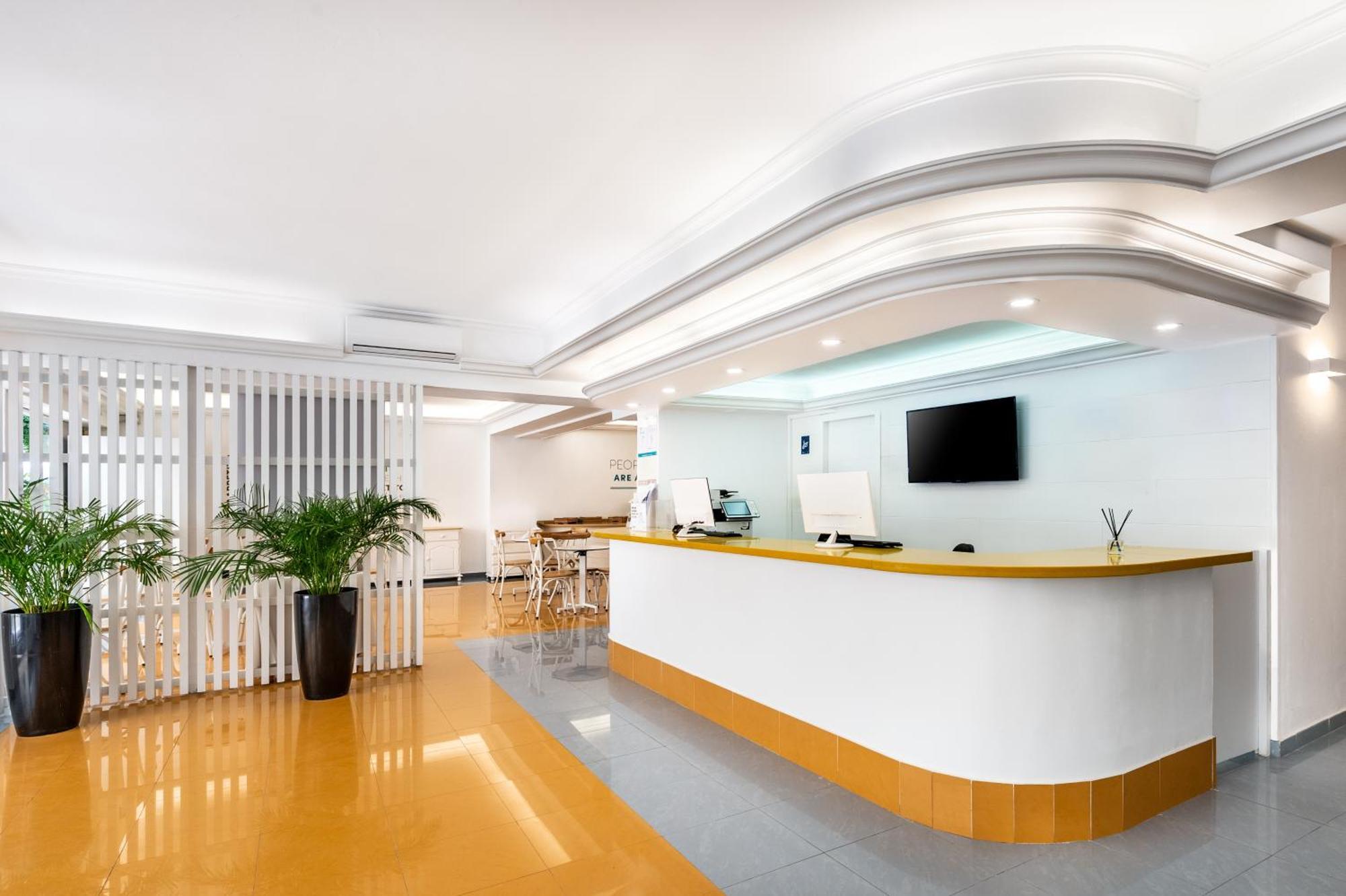 Hotel Vibra Vila Ibiza Town Luaran gambar