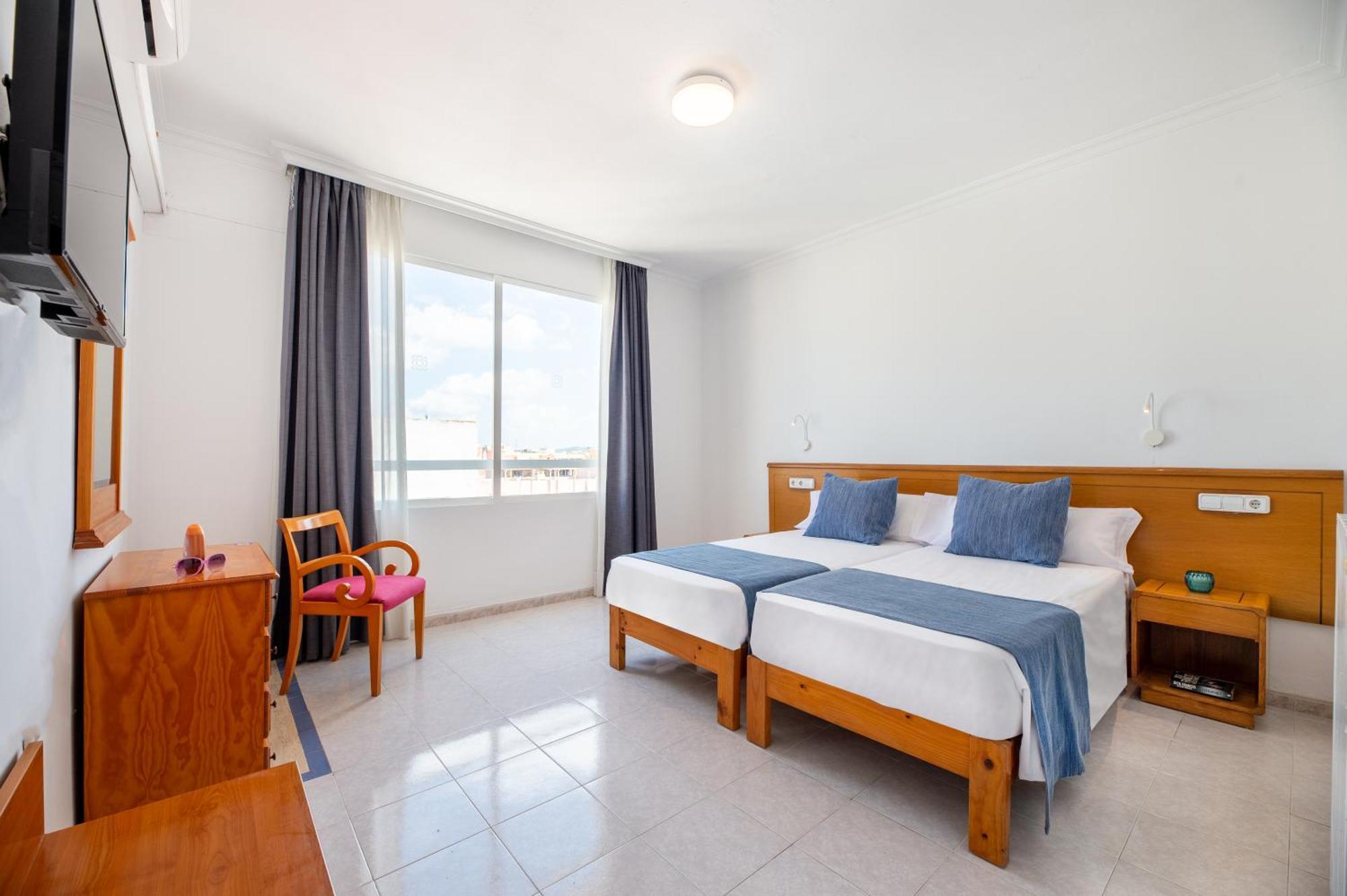Hotel Vibra Vila Ibiza Town Luaran gambar