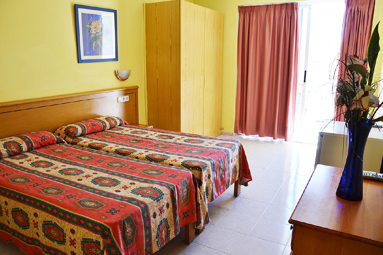 Hotel Vibra Vila Ibiza Town Luaran gambar